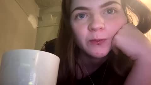 ivy2108 online show from March 21, 9:20 pm