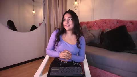 ivy_bonnie online show from October 20, 12:52 pm