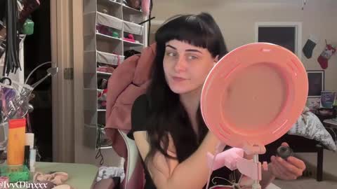 Ivy Minxxx online show from January 6, 12:16 am