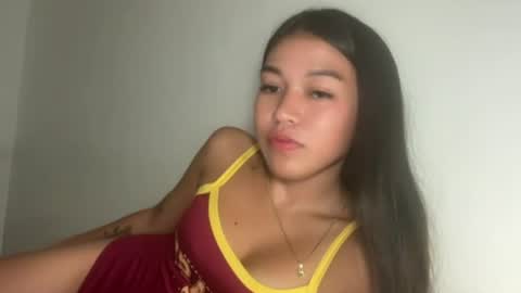ivysnows online show from July 6, 6:10 pm