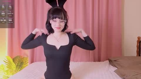 Bunny online show from November 26, 11:33 am