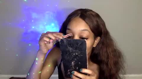 iysisfv online show from December 1, 3:10 am