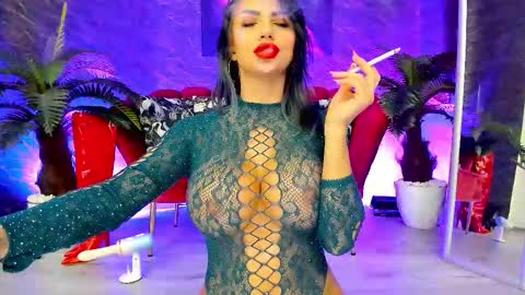 izabelatessa online show from February 16, 9:03 pm