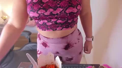 Iza online show from January 18, 7:15 pm