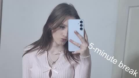 Lisa online show from February 17, 3:22 pm