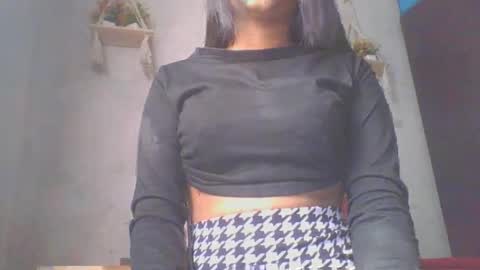 jacqueline_fernandez online show from February 18, 6:37 am