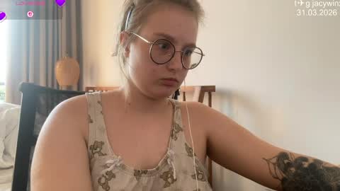 jacywinslat online show from March 31, 10:15 am