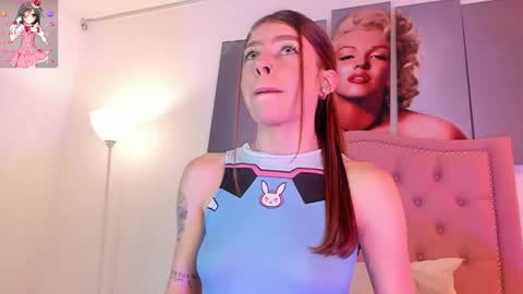 Jade  online show from January 21, 9:04 pm