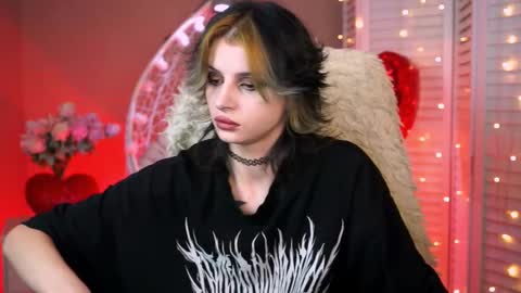 jade_castle online show from February 24, 4:25 am