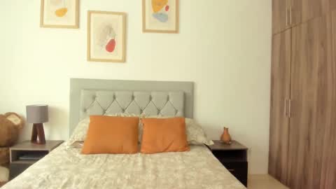 Jade smile online show from September 23, 3:43 pm