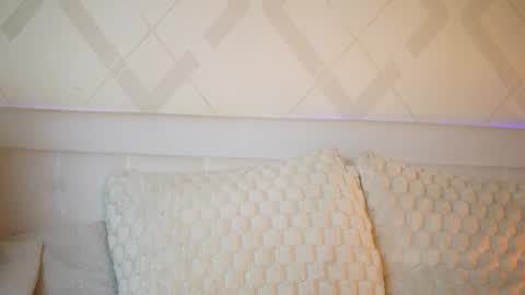  Jade  online show from December 16, 9:42 pm