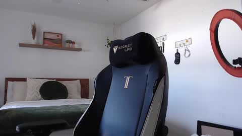 Jade Love online show from January 27, 7:56 pm