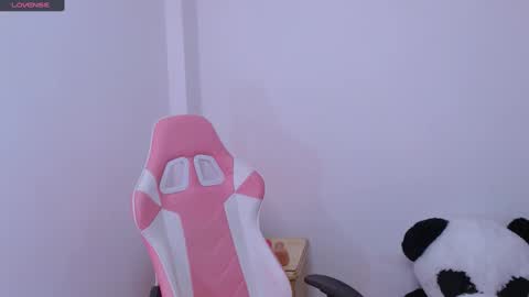 JADE 3 online show from January 12, 12:55 pm