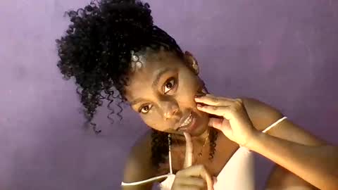 jamila531017 online show from January 10, 7:40 pm