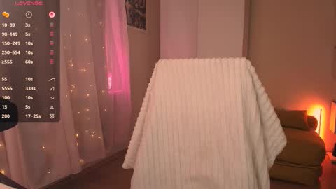 jane_kinn online show from March 11, 5:44 am