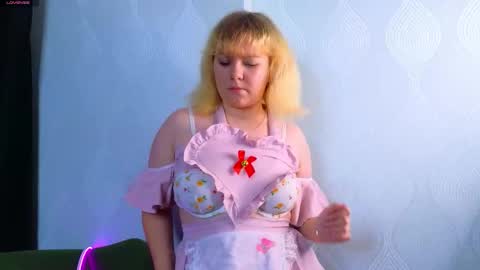 Diane online show from November 23, 9:22 am