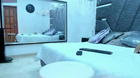 Janna online show from June 1, 4:03 am