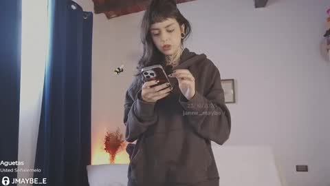   jmaybe e online show from October 23, 3:07 pm