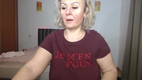 jaqueline88 online show from January 22, 5:59 am