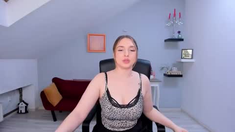 JaquelinLaurent online show from February 23, 10:53 pm