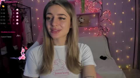 jasmine_ur_princess online show from February 15, 7:51 am