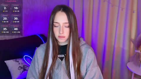 Jasmine online show from April 11, 5:13 am