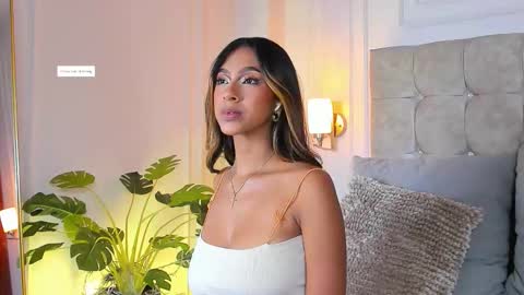 jasmine online show from March 19, 6:23 pm