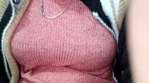 jasspreettt online show from December 28, 1:49 pm