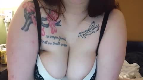 Jayde online show from April 19, 3:56 pm