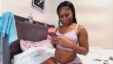 Naomiruty online show from December 17, 3:11 am