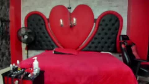 jaylen_bdsm online show from May 11, 11:56 am