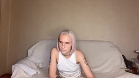 jeanette_garcia online show from February 2, 11:40 am