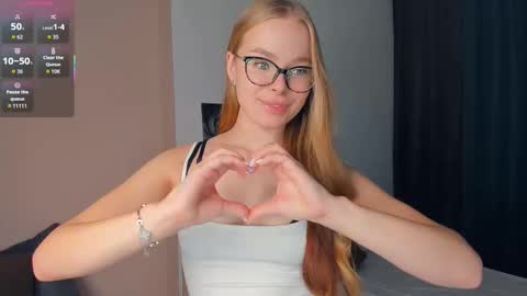 Jenny online show from December 4, 7:32 am