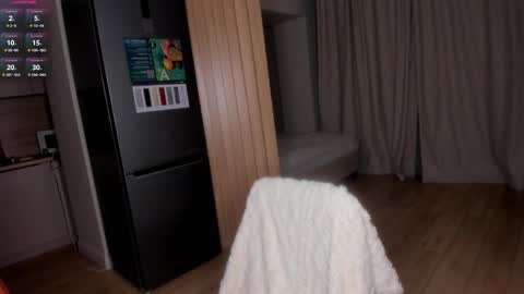 jee__son online show from March 22, 1:28 pm