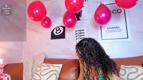 Jen  online show from February 24, 11:53 am