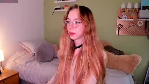 Jelly  online show from April 30, 1:55 am