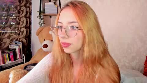 Jelly  online show from September 27, 9:55 pm