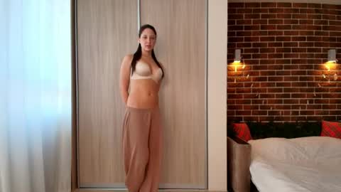 JENNY  YOUR HOME GIRL   online show from May 16, 10:18 am