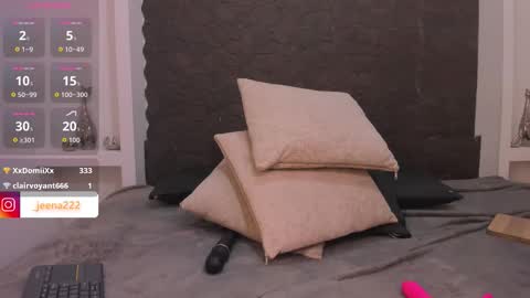 JEENA  online show from November 22, 1:47 pm