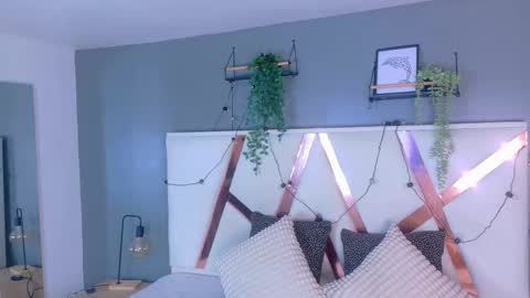 Jena  online show from February 22, 11:44 am