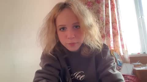 Jessica online show from March 27, 8:26 am