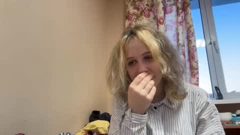 Jessica online show from March 24, 8:52 am