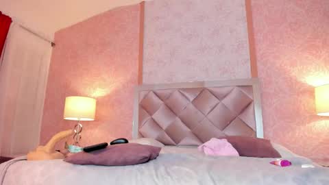 JENNA online show from December 14, 12:33 pm