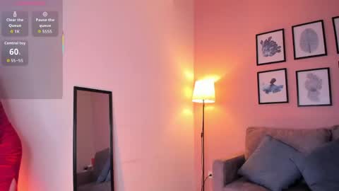 Jennie online show from April 25, 1:52 pm