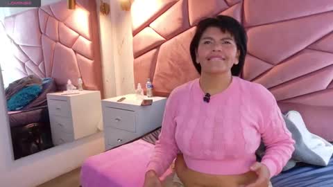 Jennifer online show from February 28, 2:33 am