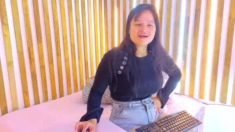 Jennifer vega  online show from January 12, 8:03 pm