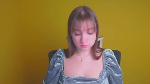 Jennifer online show from February 3, 6:34 am