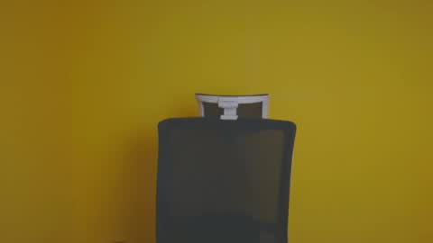 Jennifer online show from January 29, 6:33 am