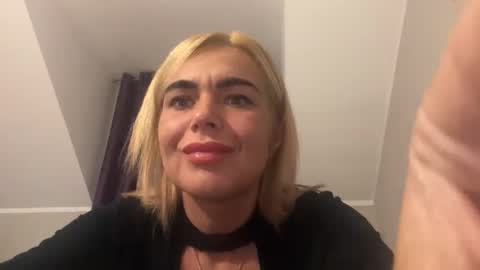 Jenny online show from December 15, 3:20 pm