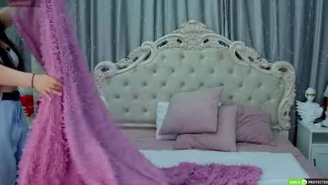 Jenny Ferguson online show from September 13, 6:16 pm